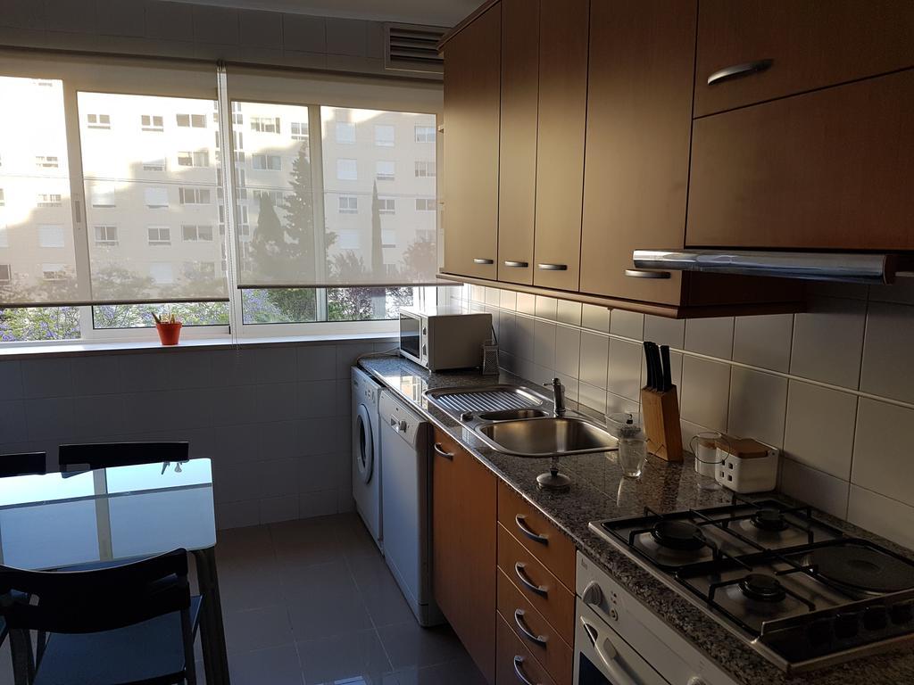 Apartamento Expo Lisbona Esterno foto